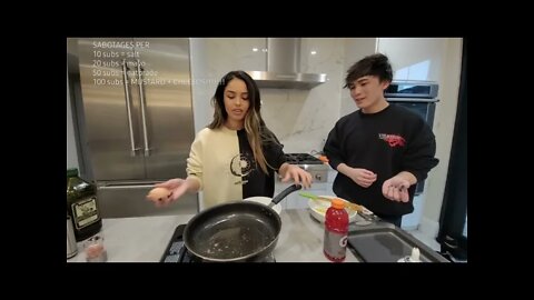Sykkuno and Rae Shared the same brain Leslie trick sykkuno w subtitle