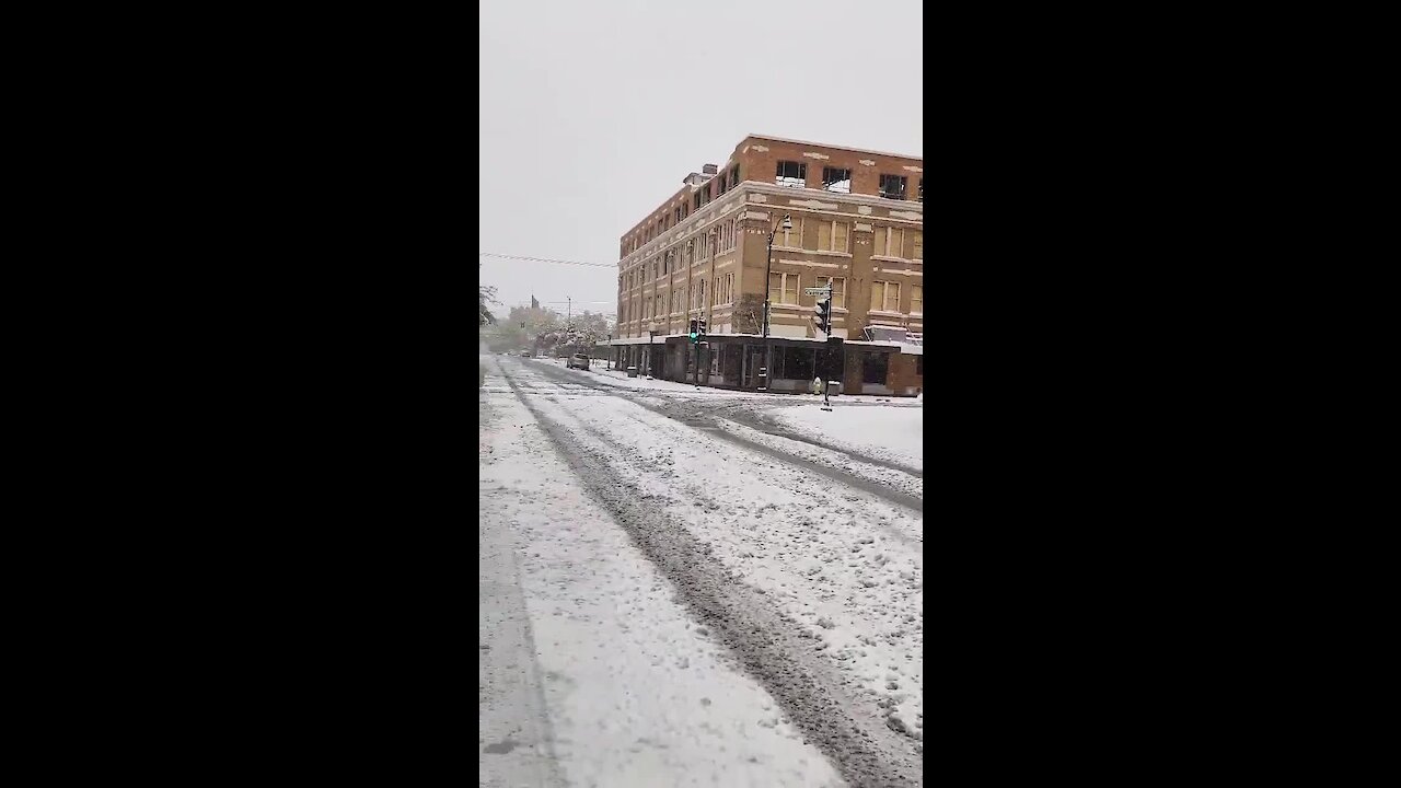 September snowstorm hits Great Falls, Montana