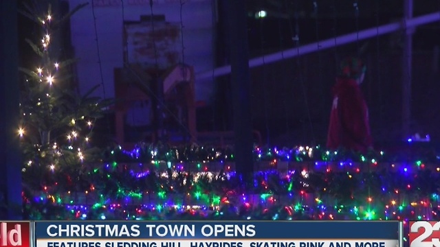 Christmas Town in Northwest Bakersfield opens
