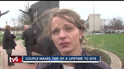 Wisconsin couple get married at Kennedy King Memorial Park