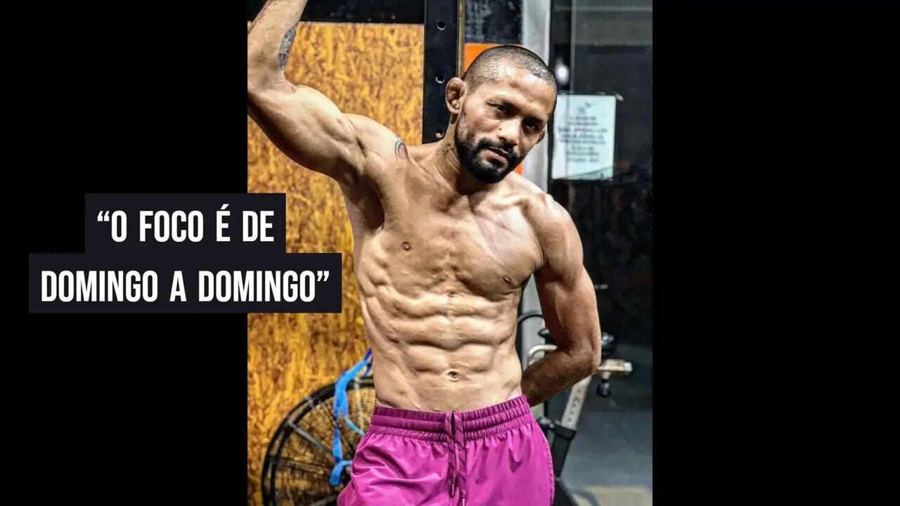 Deiveson vs Moreno 4 pelo cinturão no UFC 283, Deiveson surpreende com sua forma física.