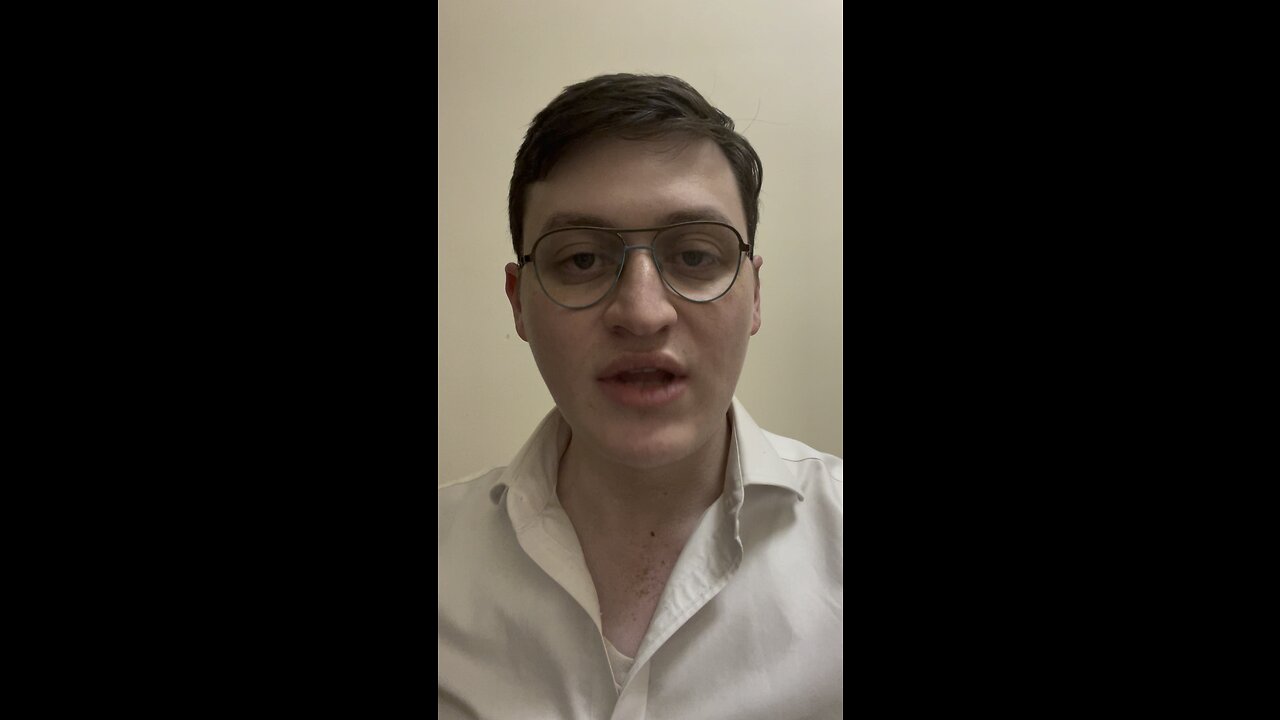 US closes border crossing to vehicles and limits traffic at another