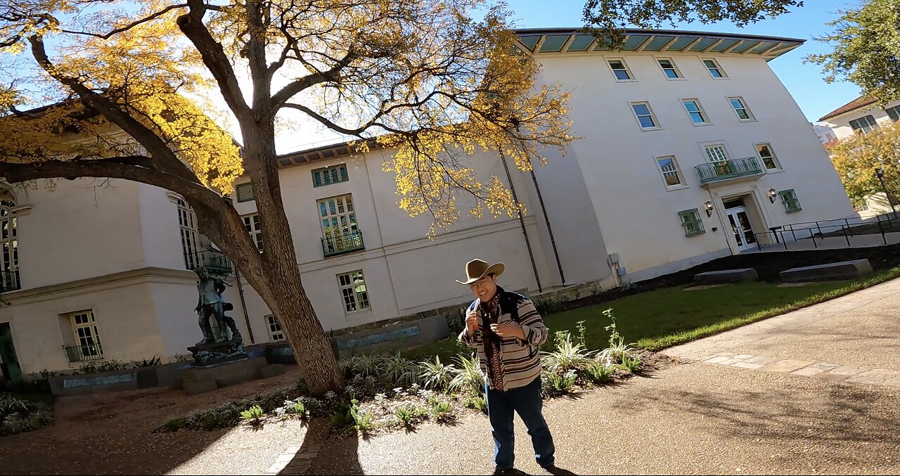 UT Austin: Police Try To Remove Me From Campus & I Stand My Ground, A Chinese Student Who Escaped Communist China Is A Brand New Christian & Speaks To Me, Young Lady Brings Me A Bottle of Water