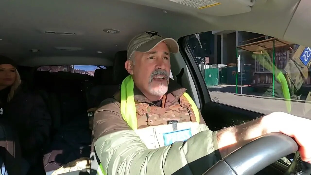 Episode 572 - Driving out of Kyiv