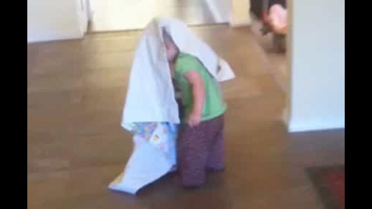 Une maman partage une vidéo gênante de sa fille