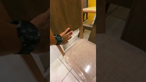 Procurando uma sala de jantar elegante, charmosa e com um ótimo custo benefício?