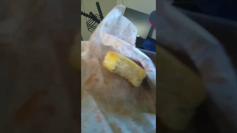 Popeyes biscuit made me Choked #popeyes #popular #restaurant #fastfood #fried #friedchicken #mukbang