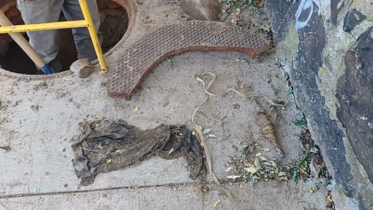 Xfinity manhole cover cracked just after touching it