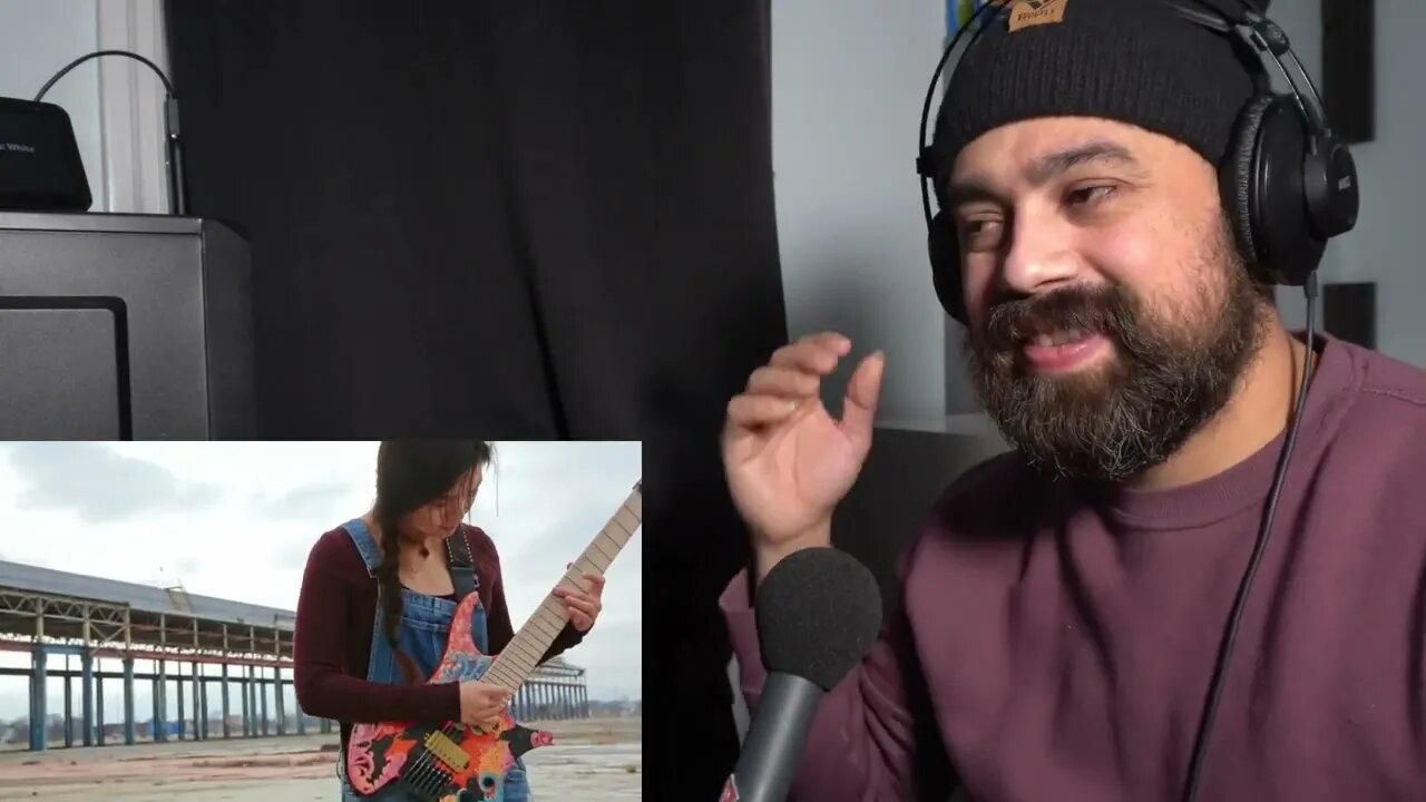 Covet Reaction: Classical Guitarist react to Yvette Young Ares Guitar Playthrough