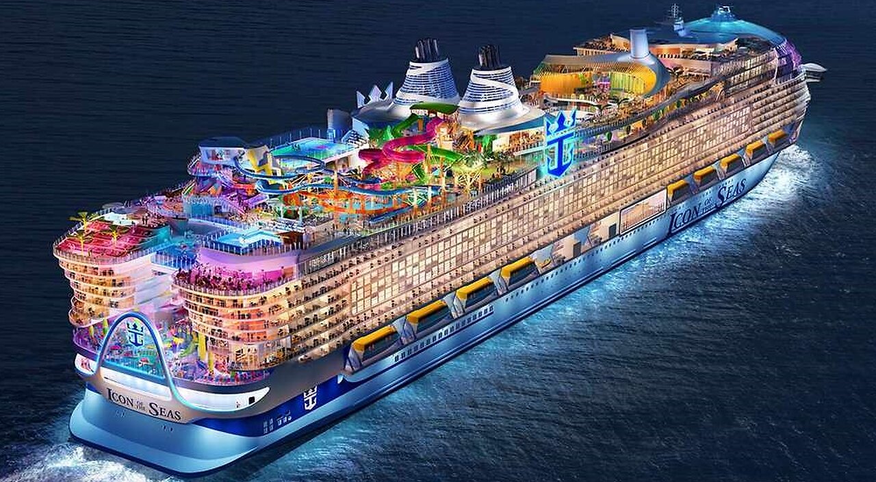 Tour at the BIGGEST Cruise Ship in Asia