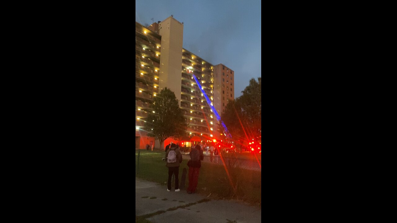 Stanley Row Towers (Cincinnati)