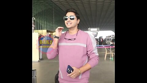 Shreyas Talpade Fly From Mumbai Spotted At Airport