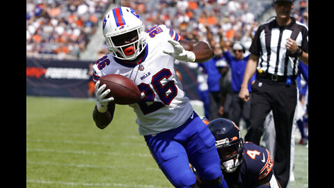 Fantasy Football: One Player GUARANTEED to Bust and One Player GUARANTEED to Smash w/ Real Talk Raph