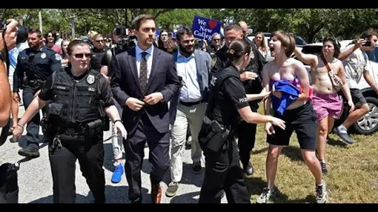 Ron DeSantis does the white thing by banning DEI funding at universities