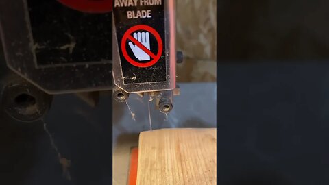 Garage Sale Bandsaw