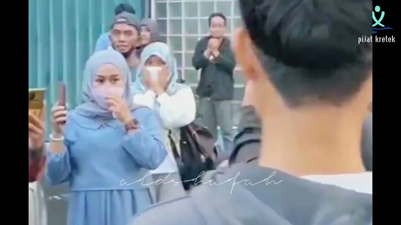 Pengobatan Ibu Ida Dayak | membludak kebanjiran pasien