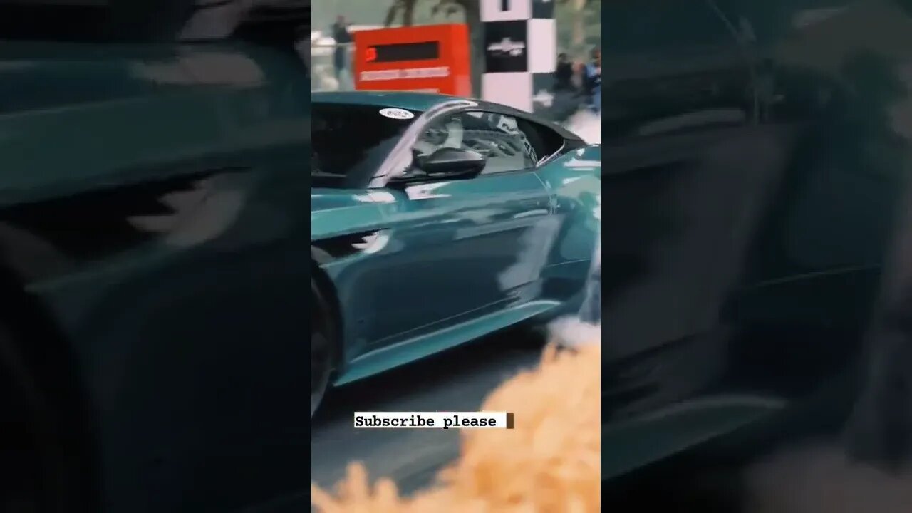 aston martin burnout 💨💨 #onepercent_clubb #astonmartin #burnout #shorts