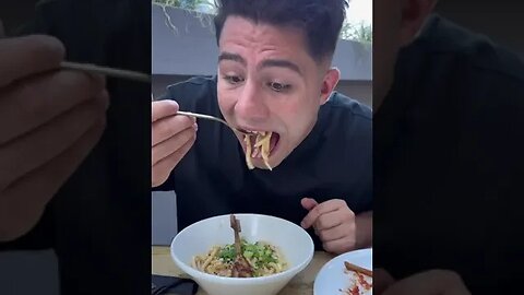 TESTAM CEL MAI IEFTIN RESTAURANT DIN ROMANIA #oguritamica #romania #mancaciosul #food #mancare