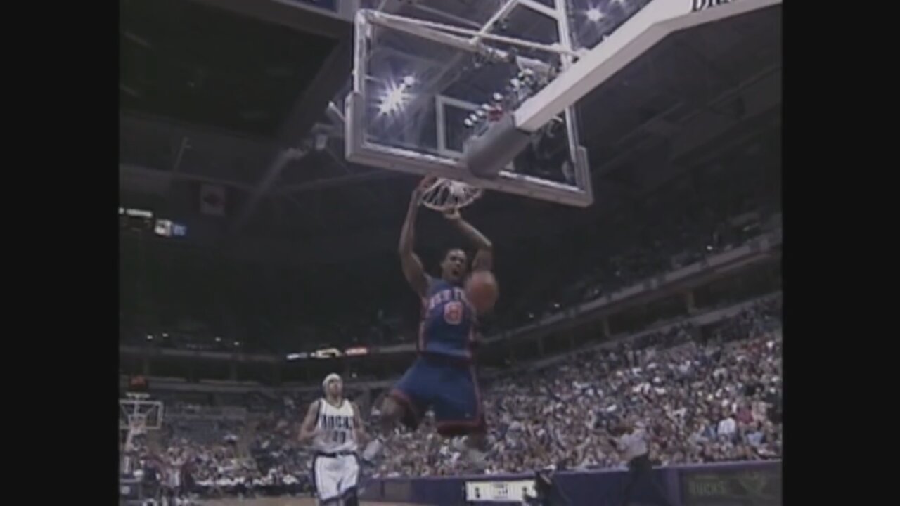 Latrell Sprewell 28 Points 3 Ast @ Bucks, 1999.