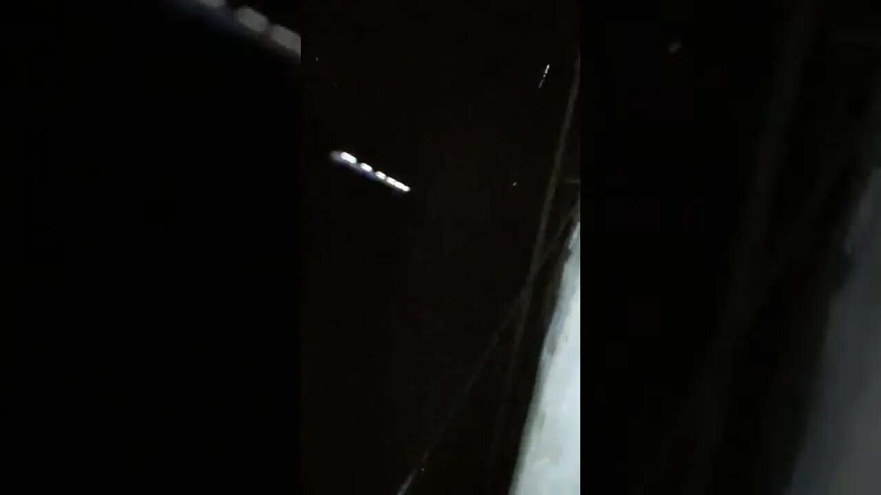 Raining Night ⛈️