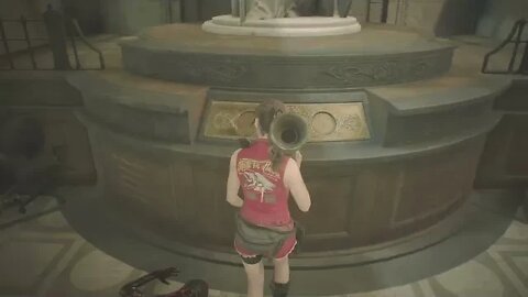 RESIDENT EVIL 2 main hall