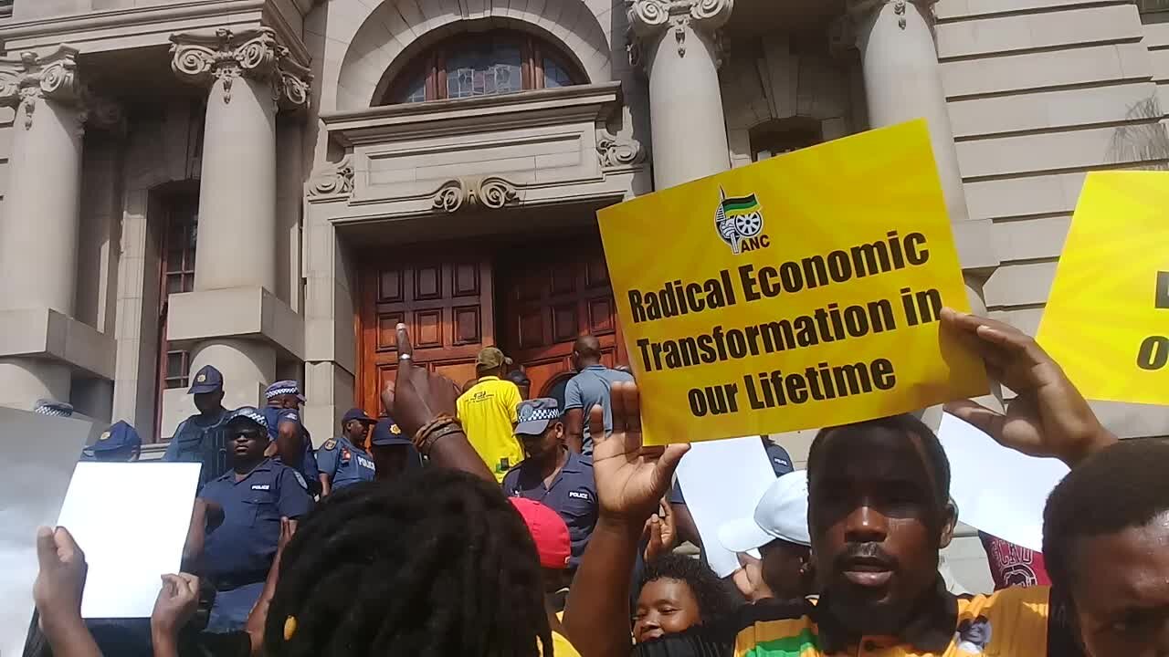 SOUTH AFRICA - Durban - City Hall protest (Videos) (DAS)