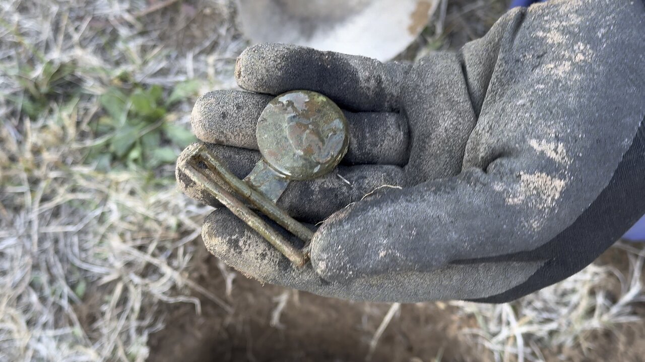 The Awesome Kangaroo Belt Buckle Found On The Goldfields