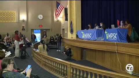 Residents sound off during Dearborn town hall on power outages