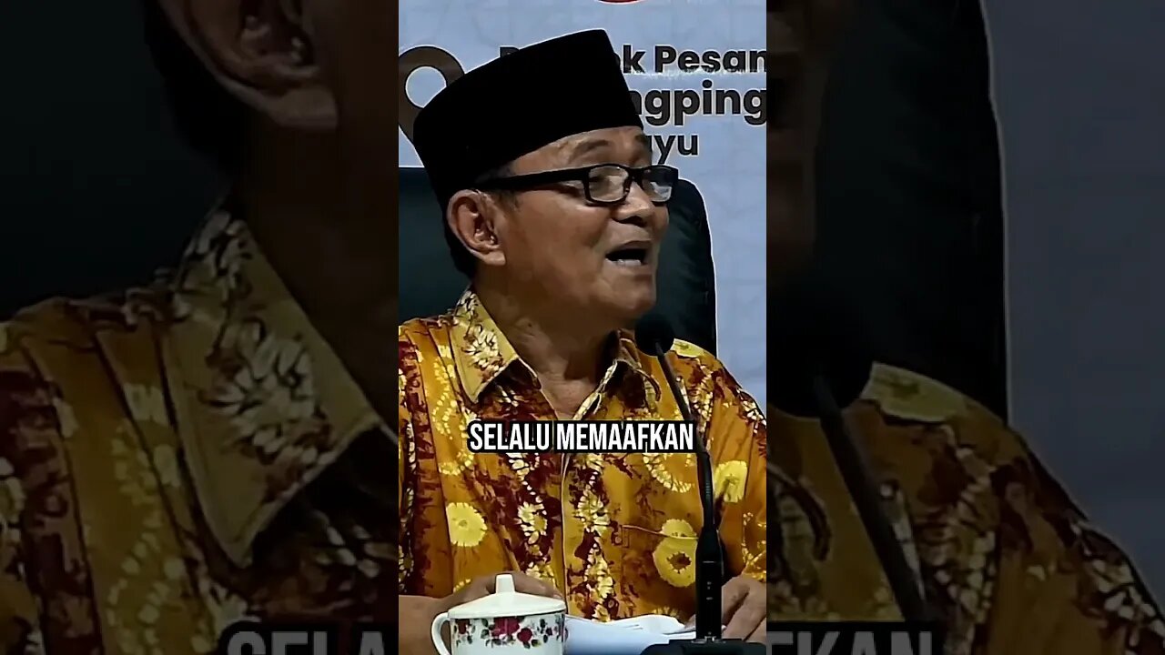 orang yang berjiwa besar selalu mema'afkan dan yang paling bahagia