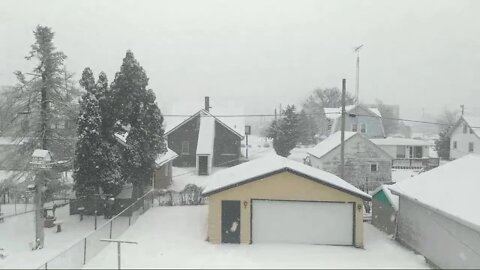 oh god...snow emergency declared and Linux