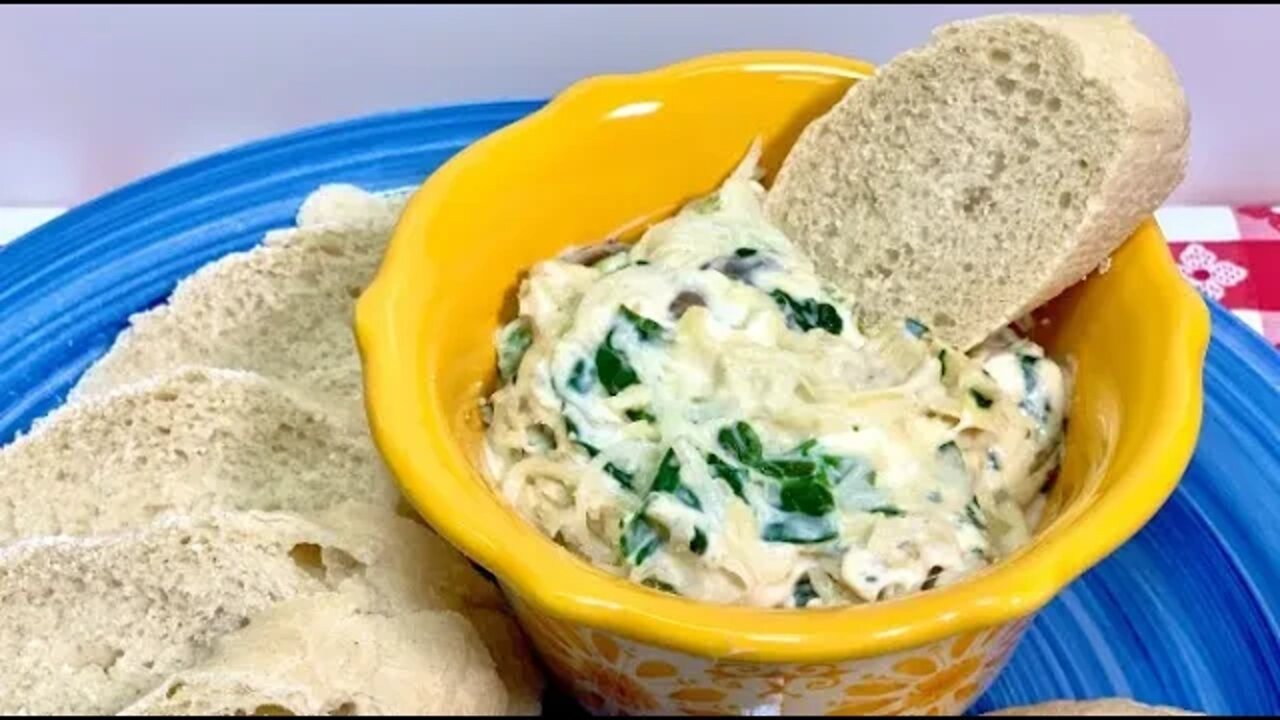 HOT ARTICHOKE SPINACH DIP!! A REALLY RETRO HOLIDAY!!