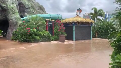 Volcano bay walk around