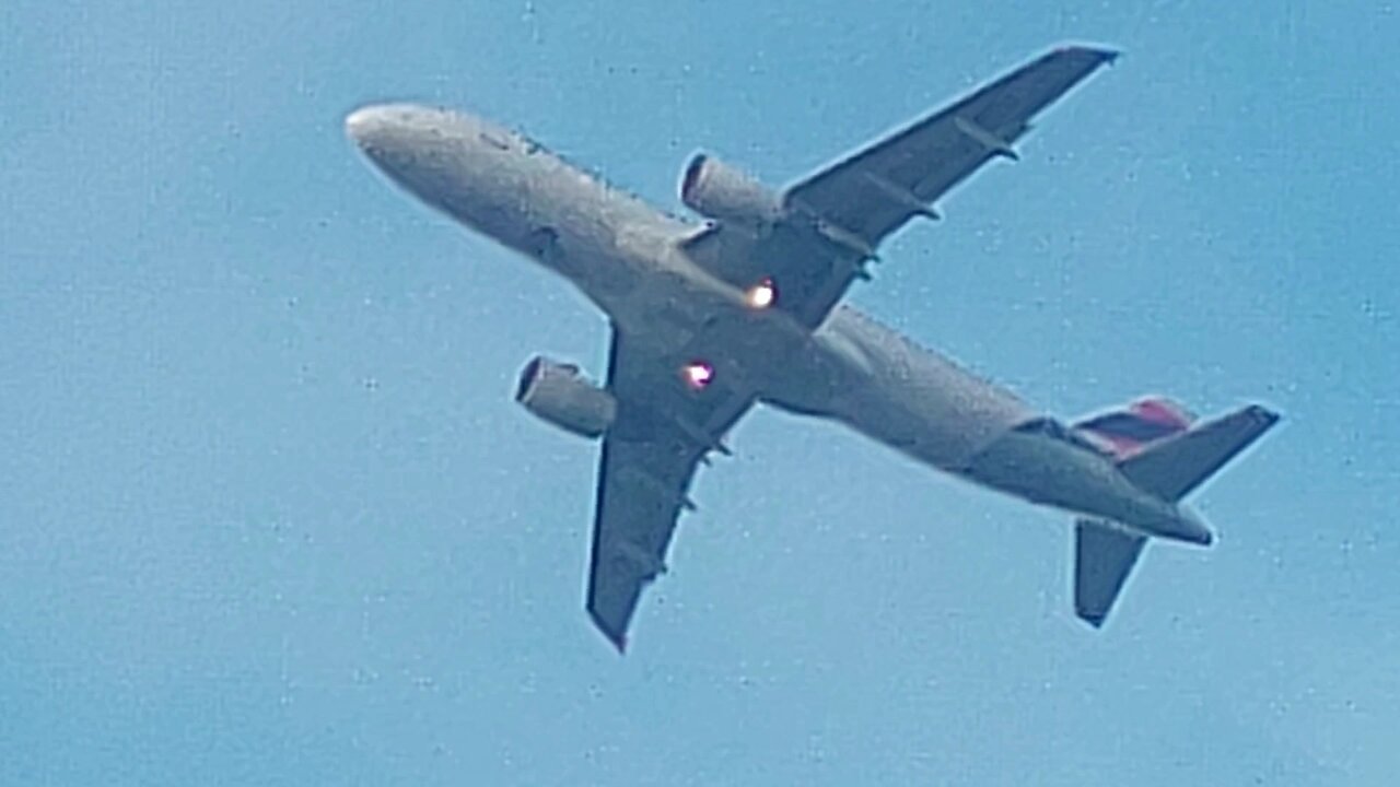 Airbus A320 PR-MYA departing from Fortaleza to Brasília