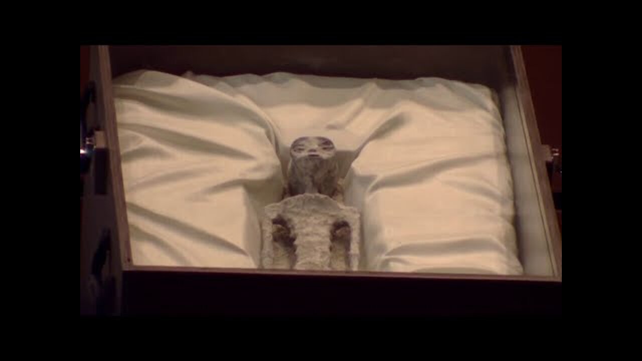 'Ancient alien corpses' presented to Mexico's Congress