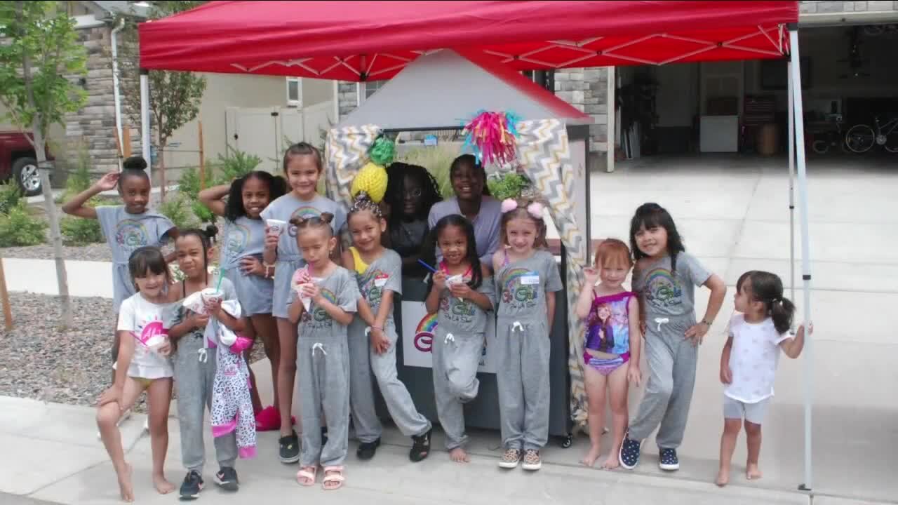 Green Valley Ranch girls launch snack, toy pop-up shop to learn about business