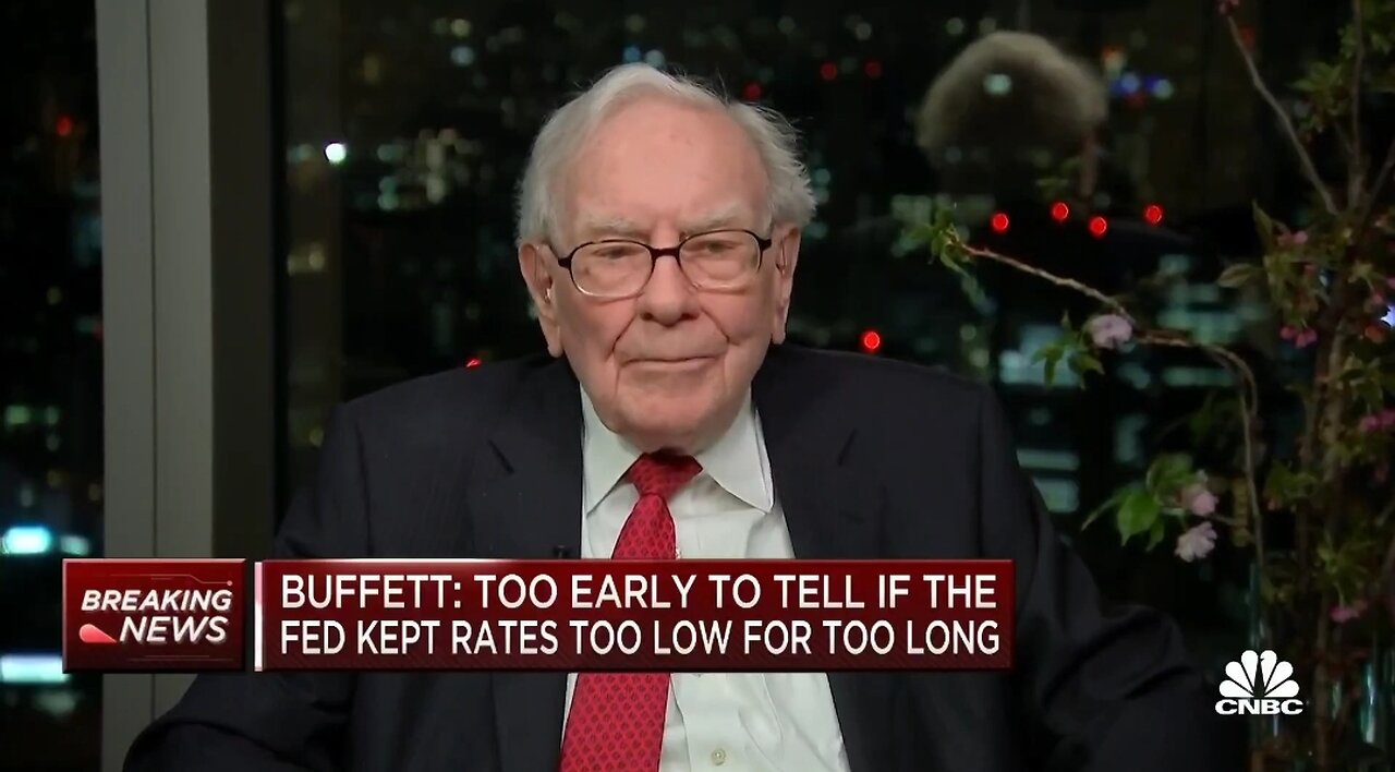 Warren Buffett: Government Spending Is A Lot Of Fun Just Not For Your Kids