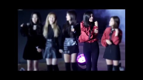 Red Velvet 전출연진 Fancam 2017, shivering from cold