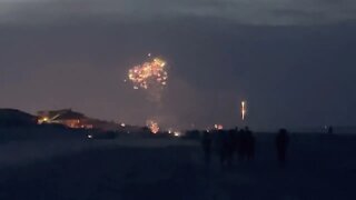 Enjoy some 4th of July oceanfront fireworks ! 🇺🇸🎇