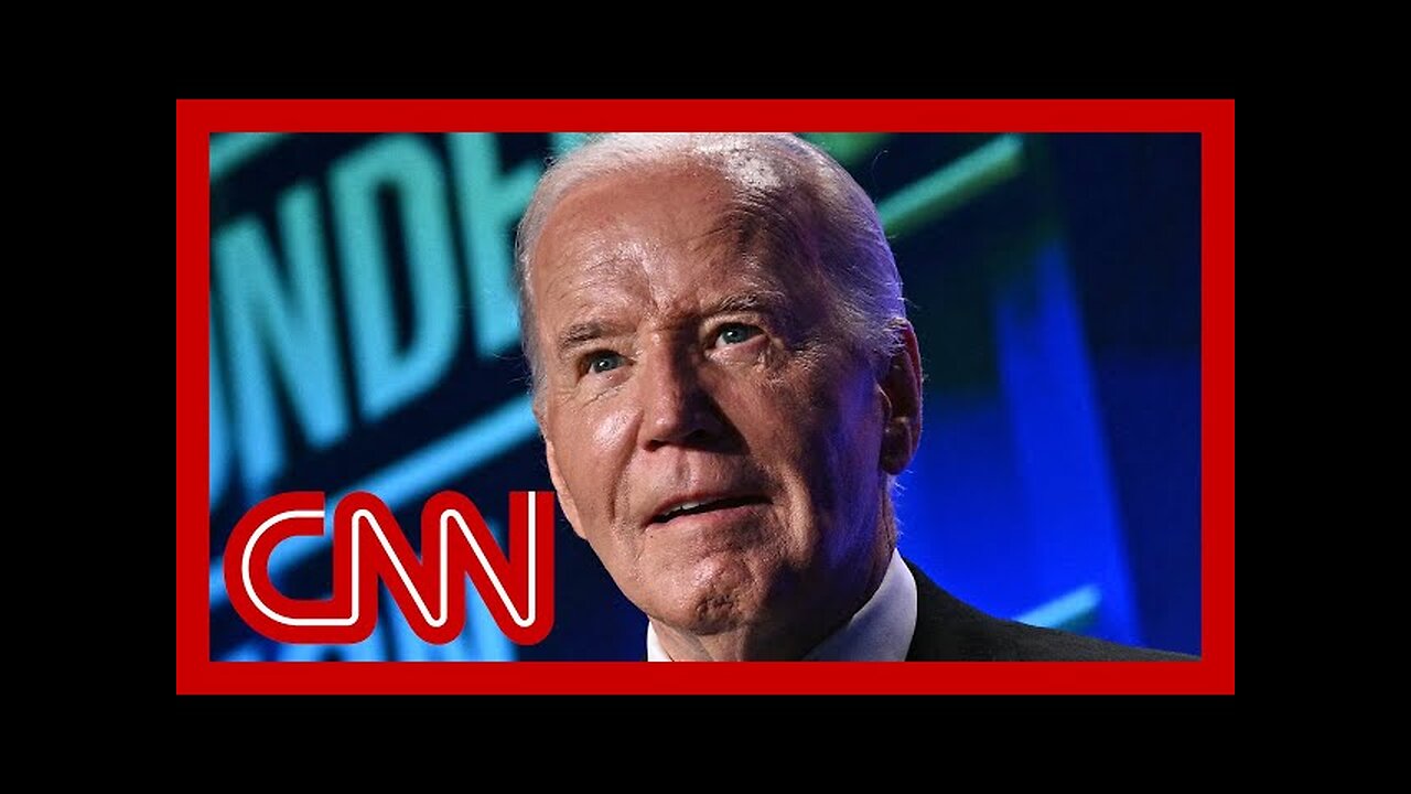 Biden pokes fun at his age and Trump during White House Correspondent’s Dinner (FULL SPEECH)