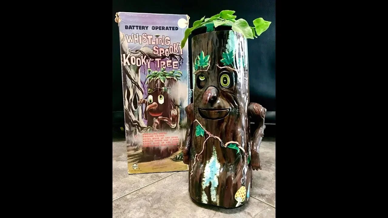 Whistling Spooky Kooky Tree MIB