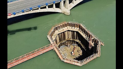 This Is How Underwater Structures Are Built