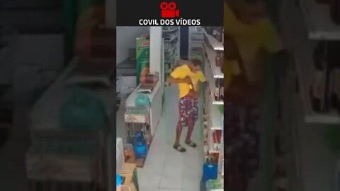 o pior ladrão do mundo 😂😂😂