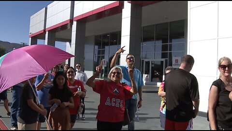 Fans wait in line for hours to get their Aces championship merchandise before Las Vegas Strip parade