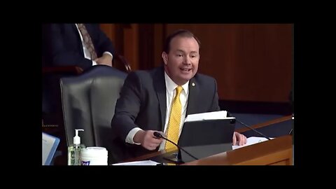 Sen. Lee tells FBI Director Christopher Wray, "We're not going to accept that answer anymore."