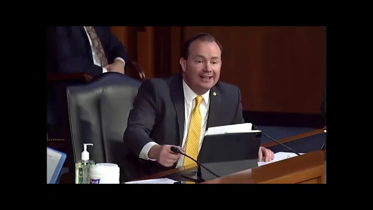 Sen. Lee tells FBI Director Christopher Wray, "We're not going to accept that answer anymore."