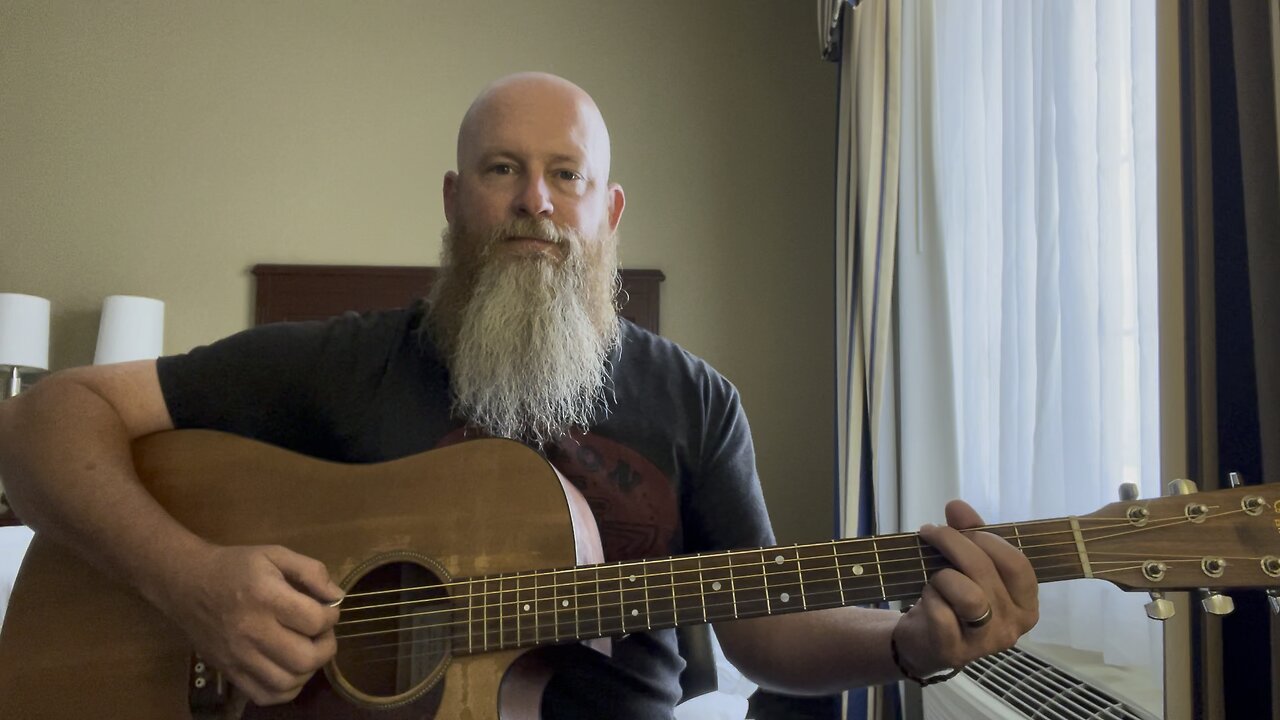 Hotel Sessions, Episode 373 “Stuck In Memphis” by Thieving Birds