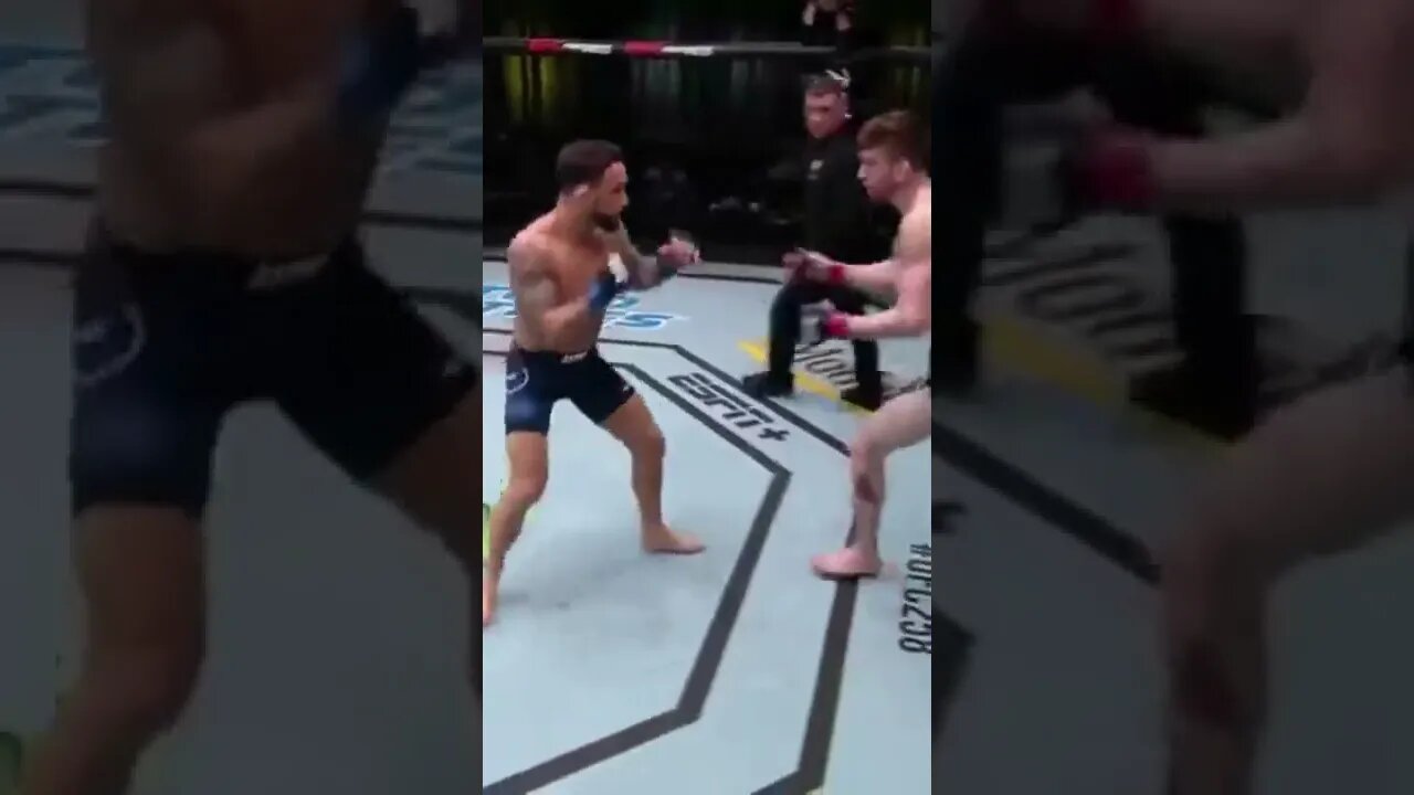 MMA Flying Knee Knockouts #short #mma