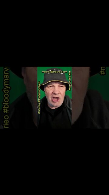 #maurieo #shorts GHOST POO TOO