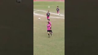 HABILIDADE É TUDO NO FUTEBOL.....