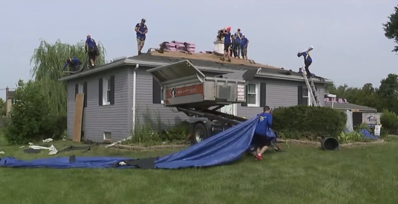 Local veteran gets new roof